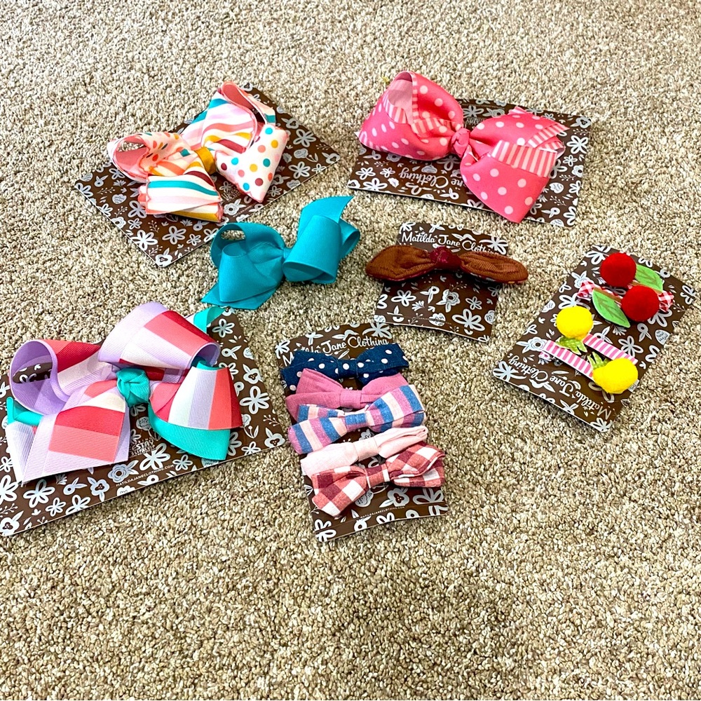 Lot of Matilda Jane bows & hair clips